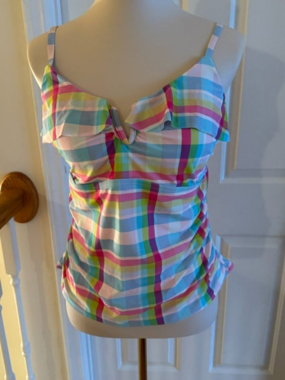 Crown & Ivy Plaid Ruffle V-Wire Tankini Top Pastel Gingham Swim Separate EUC L